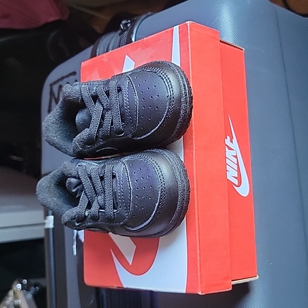 Nike court Borough Low (TDV)